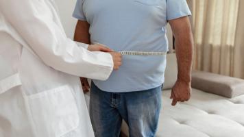 Cette déclaration scientifique rappelle tous les progrès accomplis dans la prise en charge thérapeutique du surpoids et de l’obésité, mais dénonce aussi les écarts importants entre la science de l’obésité et les soins que reçoivent les patients dans la vraie vie (Visuel Adobe Stock 435398184) Cette déclaration scientifique rappelle tous les progrès accomplis dans la prise en charge thérapeutique du surpoids et de l’obésité, mais dénonce aussi les écarts importants entre la science de l’obésité et les soins que reçoivent les patients dans la vraie vie (Visuel Adobe Stock 435398184)