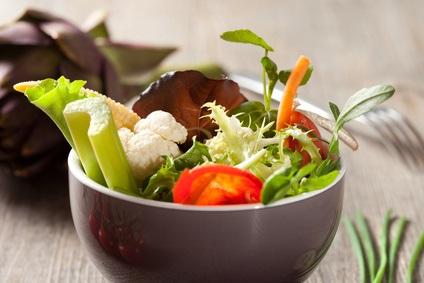 Cette étude contredit l'idée reçue de perte de poids associée au régime méditerranéen (Fotolia 33428483). 