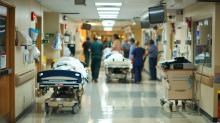 Une attente de plus de 4 heures aux Urgences est liée à des risques notablement accrus de décès et à une durée d’hospitalisation plus élevée, pour les patients souffrant d'une fracture de la hanche (Visuel Adobe Stock 807880434) Une attente de plus de 4 heures aux Urgences est liée à des risques notablement accrus de décès et à une durée d’hospitalisation plus élevée, pour les patients souffrant d'une fracture de la hanche (Visuel Adobe Stock 807880434)