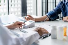 Les antibiotiques, les vaccins et certains anti-inflammatoires se révèlent associés à un risque réduit de démence (Visuel Adobe Stock 890242781) Les antibiotiques, les vaccins et certains anti-inflammatoires se révèlent associés à un risque réduit de démence (Visuel Adobe Stock 890242781)